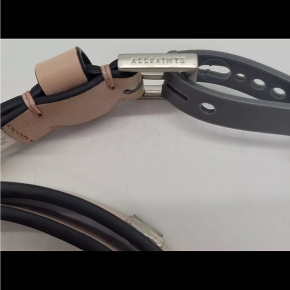 New w/Tags ALLSAINTS light pink leather belt with triangle stud accents size XL - Picture 7 of 10
